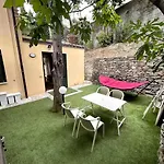 Апартаменты Private Garden Seaview