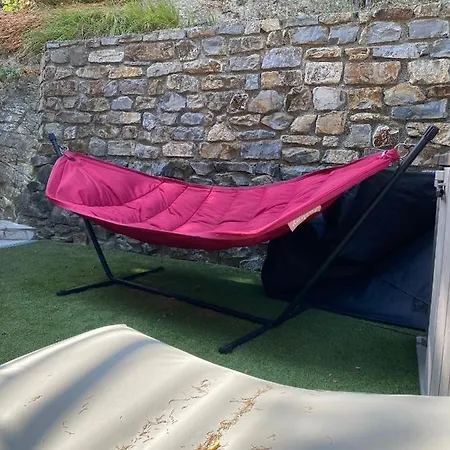 Private Garden Seaview *