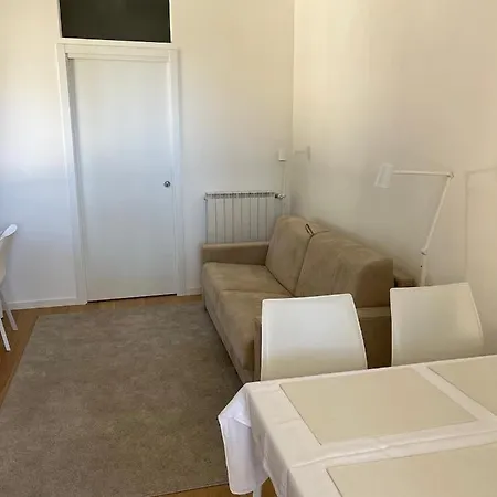 Private Garden Seaview *