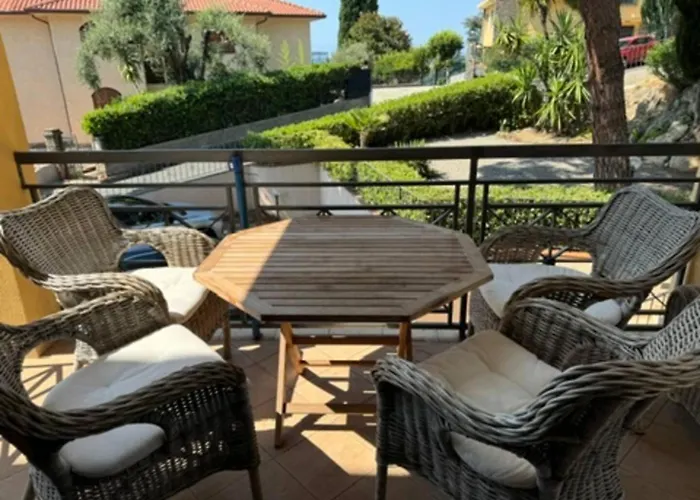 Private Garden Seaview * Bordighera